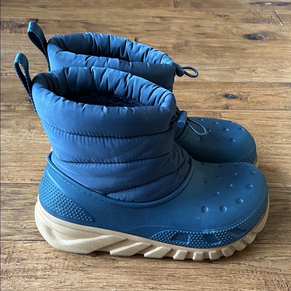 Crocs Duet Max II Boots Puffy Winter Outdoor Snow Boots Navy Blue Womens Size 6